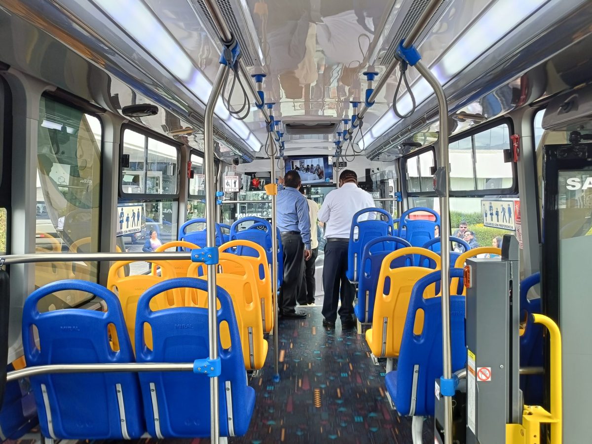 Este es el primer bus eléctrico ensamblado 100 % en Ecuador