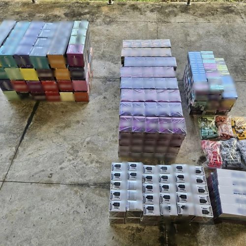 ICA foils 2 vape smuggling attempts within 4 hours, 16,000 e-cigarettes seized
