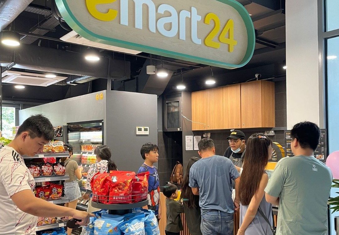 South Korean convenience store emart24 abruptly closes all S'pore outlets