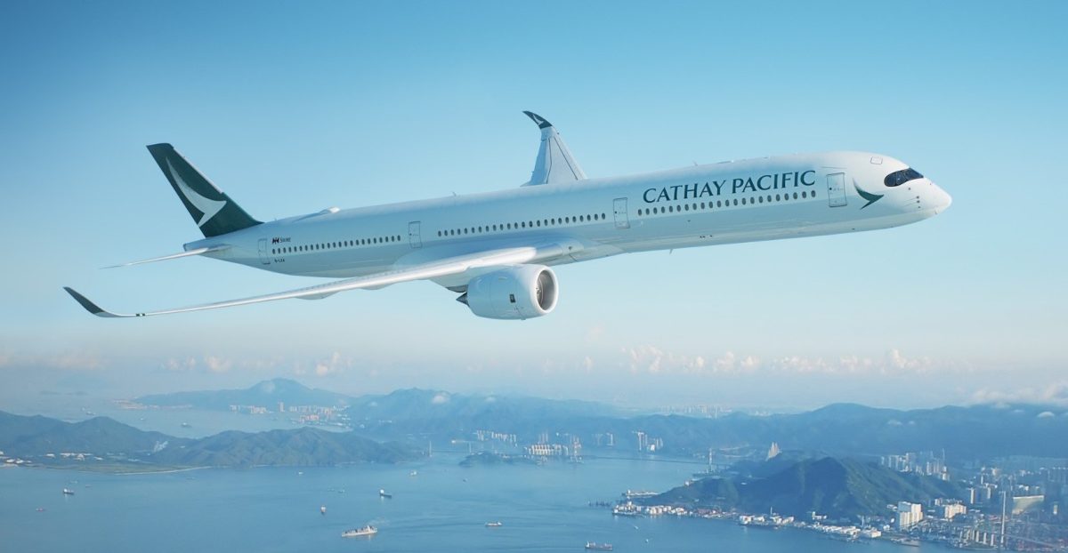 Severe turbulence on Cathay Pacific flight to Hong Kong experiences causes passengers to scream & vomit