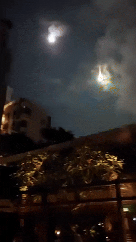 ‘Fireball’ lights up night sky in S’pore, experts say it’s difficult to identify exactly