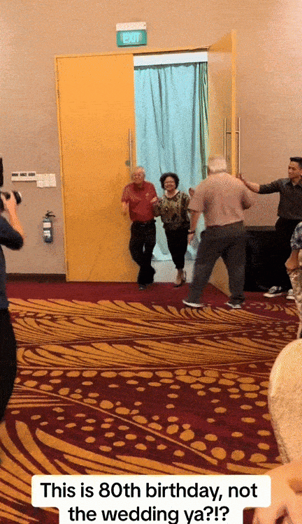S’porean elderly couple dances happily into birthday celebration, captures netizens’ hearts